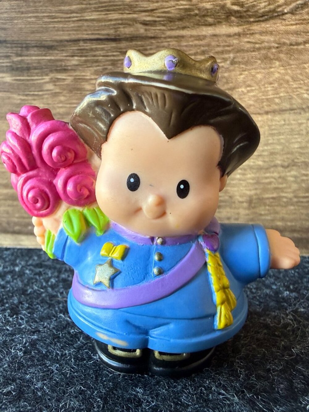 Fisher Price Little People Prince Charming Roses 2007